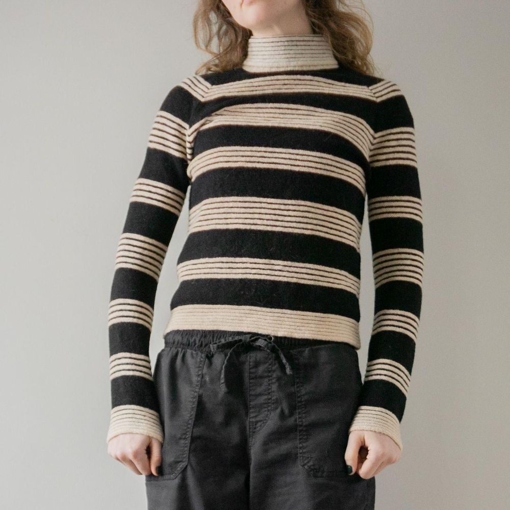 White Stag Vintage 60s Black Cream Striped Wool Turtleneck Retro Preppy Sweater